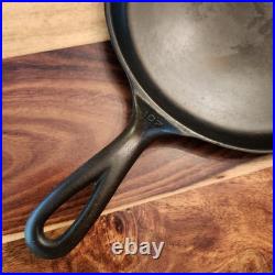 Griswold Skillet Griddle 107, Slant LBL, EPU, 200, Heat Ring, c1909-1929
