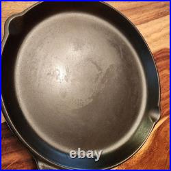 Griswold Skillet Griddle 107, Slant LBL, EPU, 200, Heat Ring, c1909-1929