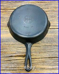 Griswold Small Logo 3-10,12 Skillets