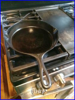 Griswold Victor #7 Cast Iron Skillet Griswold Victor #7 Cast Iron Skillet