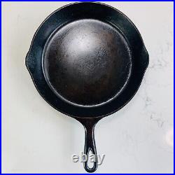 Griswold Victor #8 722C Cast Iron Skillet Seasoned Good Condition