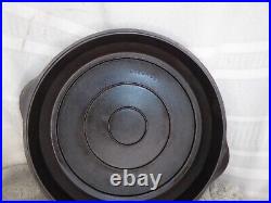 Griswold WITH Hammered hinge lid #8 2098-A CLEANED SEASONED. READ DIS