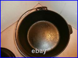 Griswold cast iron skillet Tite-Top Baster Dutch oven #9 withlid, Erie, PA