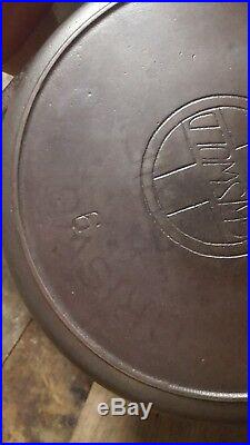 Griswold's ERIE Cast Iron # 9 Skillet RARE Ghost Print 2100 Heat Pitts, Flat