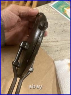 Grizwold Cast Iron Rosette Press 885/995