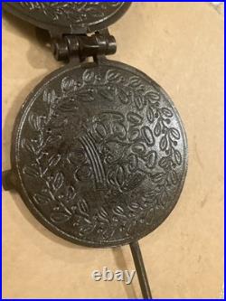 Grizwold Cast Iron Rosette Press 885/995