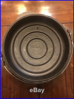 HTF! Griswold #7 Tite Top Dutch Oven. Top Logo. With Trivet, Super Nice