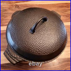 HTF Griswold No. 8 Hammered Dutch Oven 2058, Hinged Lid, c1930s