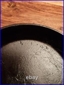 HTF Pitch & Ridge Peerless Skillet #8, Fultonville NY, Gate Marked