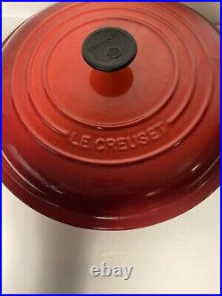 LE CREUSET #26 10 2.25 Qt Shallow Casserole-Enamel Cast Iron-Cerise Red-France