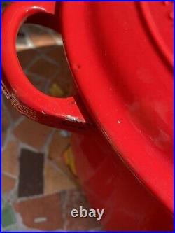 LE CREUSET #28 Red Cast Iron Enamel Round Dutch Oven With Lid 7.25 Qt