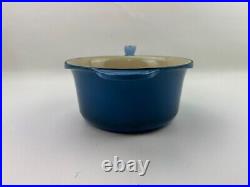 LE CREUSET Enamel CAST IRON Blue Saucepan Pot #20 with Lid 2 3/4 Qt 2.5L