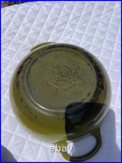 LE CREUSET FRANCE #22 Olive GREEN ENAMELED CAST IRON DUTCH OVEN POT 2 1/2 Qt