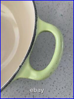 LE CREUSET Vintage Enamel Cast Iron Pot #22 Green 2 3/4 Quart