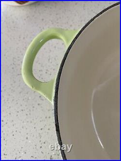 LE CREUSET Vintage Enamel Cast Iron Pot #22 Green 2 3/4 Quart