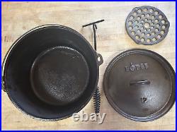 LODGE #12- 12DCO Cast Iron Camp Outdoor Oven 3 Leg Kettle withLid 8 Qt BUNDLE