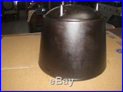 LQQK SMALL # 7 3 LEG CAST IRON BEAN POT / KETTLE 8 3/4 in WIDE 7 3/8 in TALL