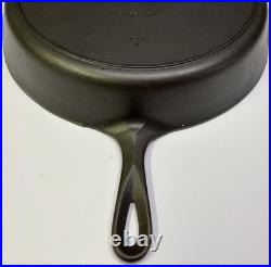 Large Old Griswold Cast Iron #12 Skillet Small Logo Heat Ring Clean