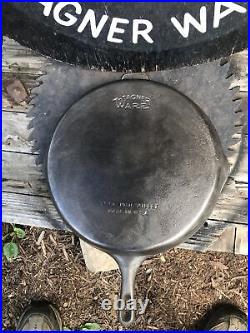 Large VINTAGE WAGNER CAST IRON SKILLET NO 12 WithSMOOTH Cooking Surface