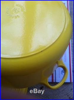 Le Creuset 26 5.5 Qt Enameled Cast Iron Round Dutch Oven Soleil Yellow France