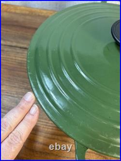 Le Creuset #26 Round Enameled Cast Iron Grill Dutch Oven Ribbed Interior GREEN
