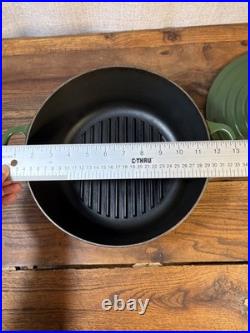 Le Creuset #26 Round Enameled Cast Iron Grill Dutch Oven Ribbed Interior GREEN