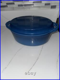 Le Creuset 28 Blue Cast Iron Dutch Oven with Grill Pan Lid
