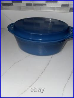 Le Creuset 28 Blue Cast Iron Dutch Oven with Grill Pan Lid