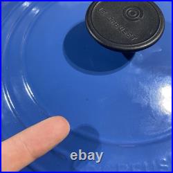 Le Creuset #28 Dutch Oven 7.5 qts. Blue Round withLid & Lid Guard Clips Cast Iron