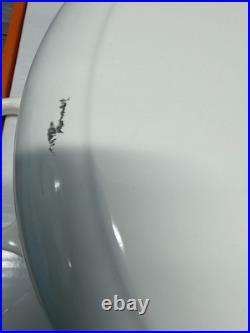 Le Creuset 28 Round White Enameled Cast Iron Casserole Pot with Lid