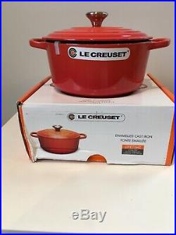 Le Creuset 3.5 Qt Signature Dutch Oven-Retails $360-Coral