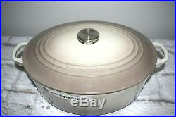 Le Creuset #31 Tan/Gray 6 3/4 Qt Oval French (Dutch) Oven Enameled Cast Iron New