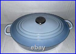 Le Creuset #32 5 Quart Enameled Cast Iron Oval Dutch Oven with Lid Powder Blue