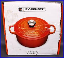 Le Creuset 4.5-Qt. Signature Enameled Cast Iron Round Dutch Oven