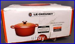 Le Creuset 4.5-Qt. Signature Enameled Cast Iron Round Dutch Oven