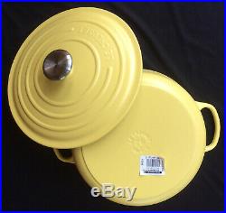 Le Creuset 5.5 qt Round Dutch Oven Matte Mimosa