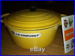 Le Creuset 5.5qt #26 Enameled Round Dutch Oven in Honey Yellow Brand New