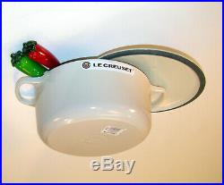 Le Creuset 5 ½ QT Iron Cast French Round Dutch Oven 26cm 5.5 Quart Meringue