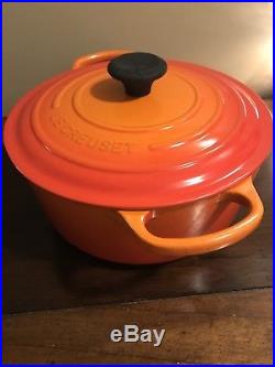 Le Creuset 7.25 qt Round Dutch Oven Flame PAN WITH LID
