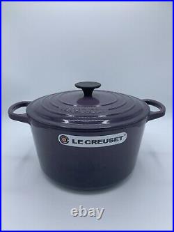 Le Creuset CASSIS Cast Iron Deep Round Oven 5 1/4 qt, ladle and cookbook