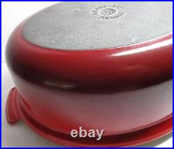 Le Creuset CHRISTMAS! Enameled Cast Iron Red Oval Dutch Oven, 6.75 qt, Cerise