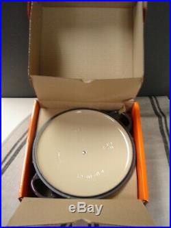 Le Creuset Cassis Cast Iron Soup Pot 4 1/2 Qt. Trivet/cookbook Newbox