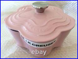 Le Creuset Cast Iron 20cm Flower Casserole French (Dutch) Oven-Chiffon Pink