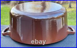 Le Creuset Cast Iron 28 Chestnut Brown Signature Dutch Oven 7-1/4 Qt