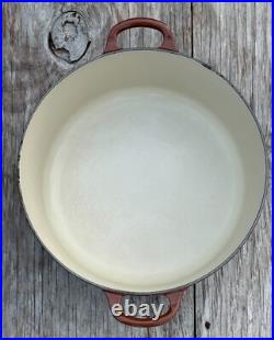 Le Creuset Cast Iron 28 Chestnut Brown Signature Dutch Oven 7-1/4 Qt
