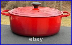 Le Creuset Cast Iron 31 Oval Dutch Oven with Lid Cerise Red 6-3/4 Qt
