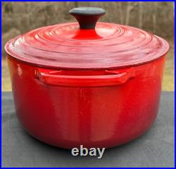 Le Creuset Cast Iron 31 Oval Dutch Oven with Lid Cerise Red 6-3/4 Qt