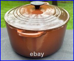 Le Creuset Cast Iron 31 Oval Dutch Oven with Lid Chestnut 6-3/4 Qt