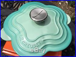 Le Creuset Cast Iron Dutch Oven Flower Shape Cool Mint 2.25 Qt New