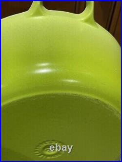 Le Creuset Cast Iron Dutch Oven Kiwi Green Enamel 5 1/2 Qt Deep Round France 26